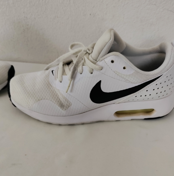 Nike air max tavas womens sneakers size 7.5 - Picture 5 of 16